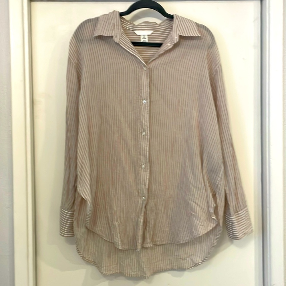 H&M size M Oversized Striped Long Sleeved Collared Shirt
